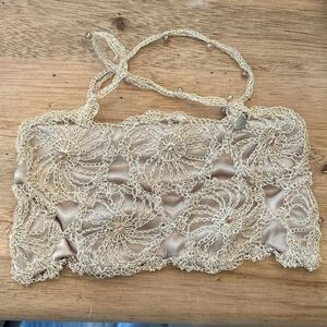 Vintage Lisa Toland Handmade crochet beige beaded purse, gorgeous, dainty Evenin